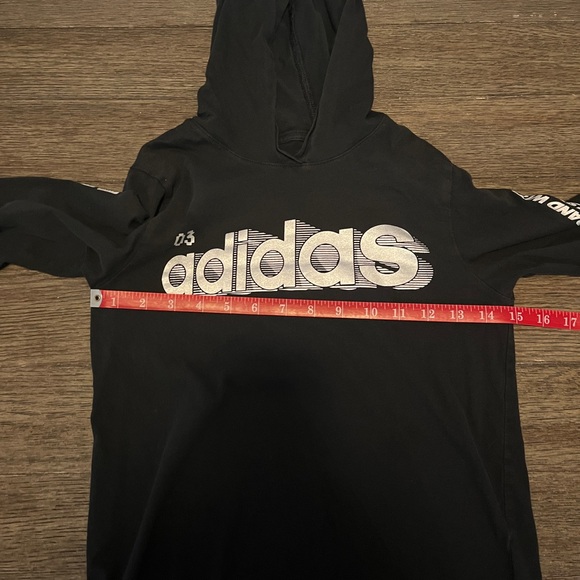adidas light weight pullover - Picture 6 of 6